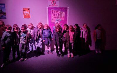 LES GS-CP AU FESTIVAL DU THEÂTRE POUR RIRE.