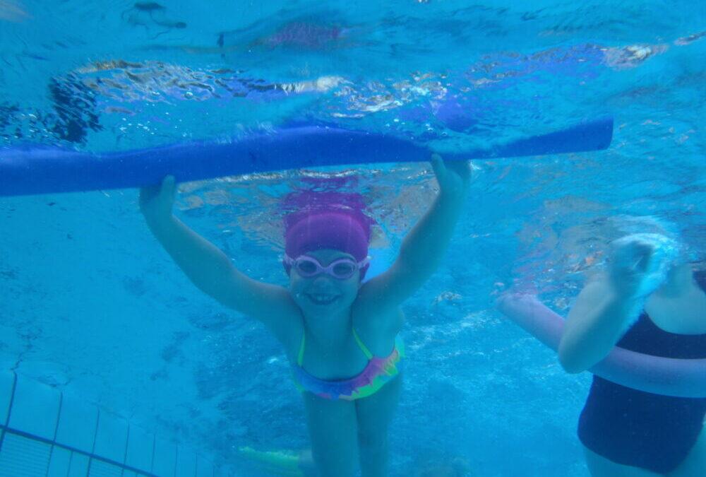 Session piscine: tous à la nage!