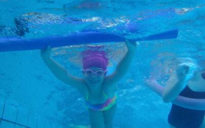 Session piscine: tous à la nage!