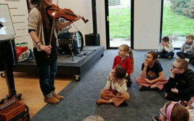 intervention de Charlotte, dumiste à l’école de musique.