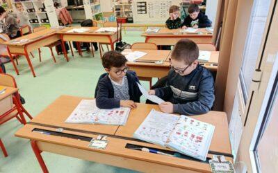 Un temps de lecture partagé entre les classes.