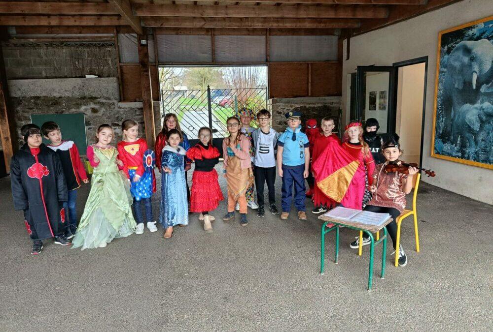 Visite à l’EHPAD : chants et violon pour les résidents
